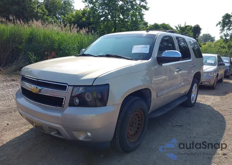 2007 Chevrolet Tahoe K1500 из США, поврежденный, VIN 1GNFK13007R139984